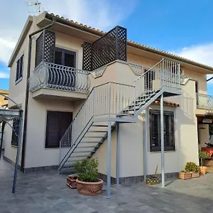 https://casa-vacanze-villa-eolo.sicilyhotelsitaly.net