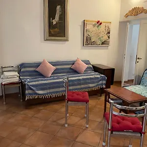 Apartment Piazza Farnese, Rome