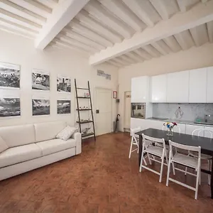 Apartment I Priori